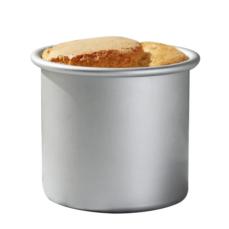 Round Cake Pan with Removable Bottom