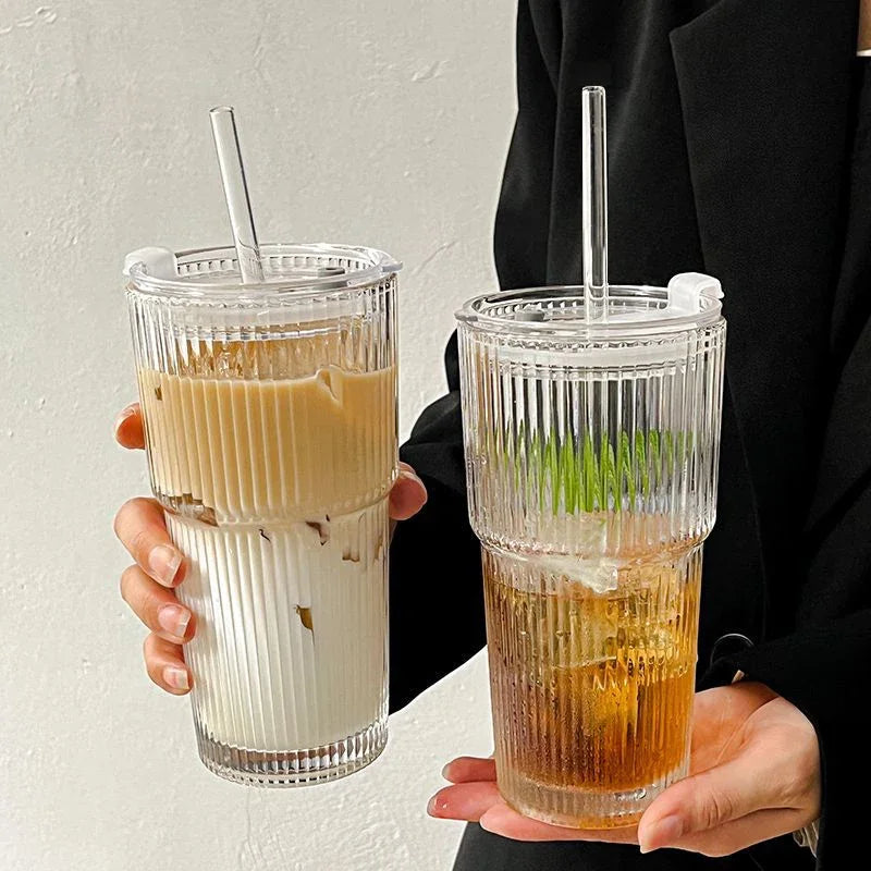 600ml Glass Tumbler with Lid & Straw